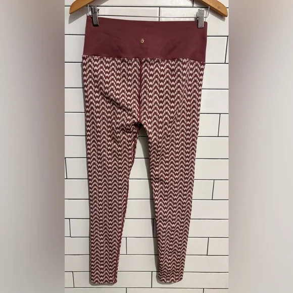 SPIRITUAL GANGSTER ATHENA JACQUARD SEAMLESS CROP TANK & LEGGINGS 2pc Set - Picture 10 of 15